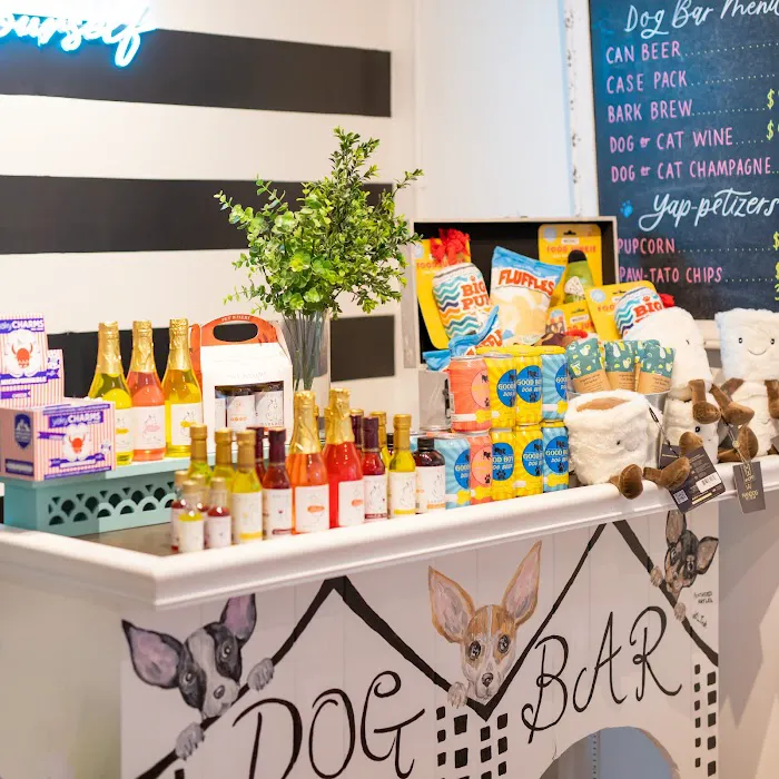 Bella & Lindy Pet Boutique Picture 8