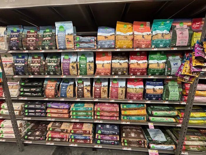 Pet Supplies Plus Port Jefferson Station Picture 9