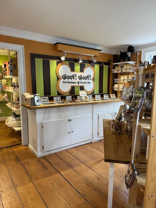 WOOF! WOOF! Pet Boutique & Biscuit Bar Picture 4