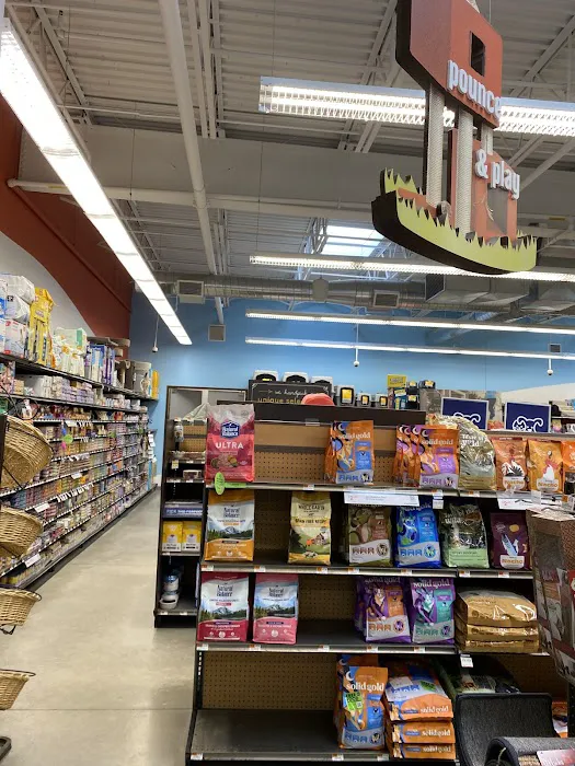 Unleashed by Petco Picture 9
