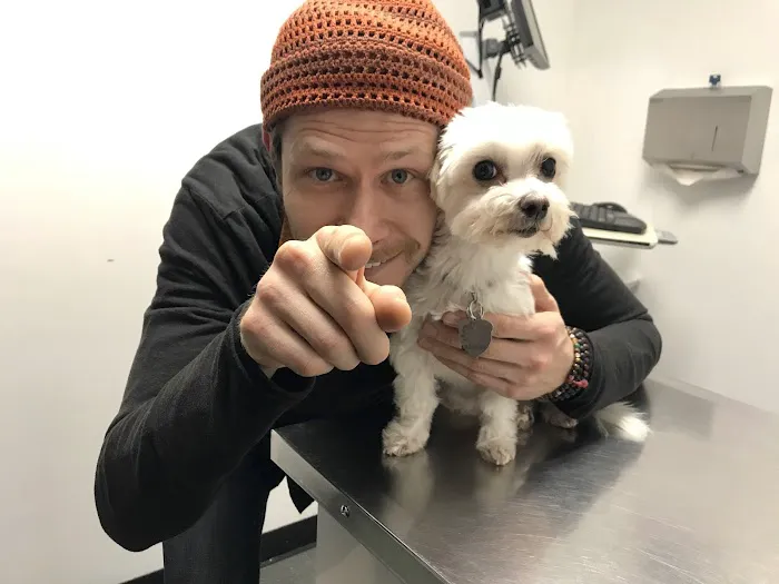 University Animal Hospital Picture 9