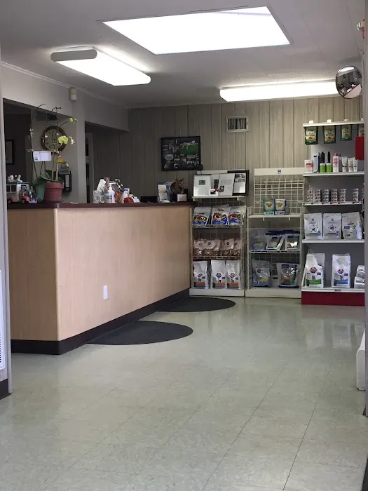 North Fork Animal Hospital Picture 10