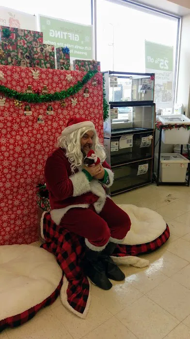 Pet Supplies Plus Medford Picture 2