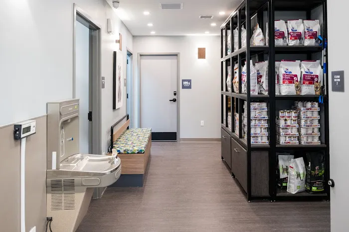 Battery Park Veterinary Hospital Picture 1