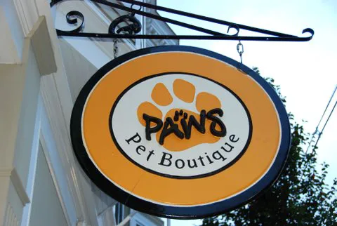 Paws Pet Boutique Picture 1