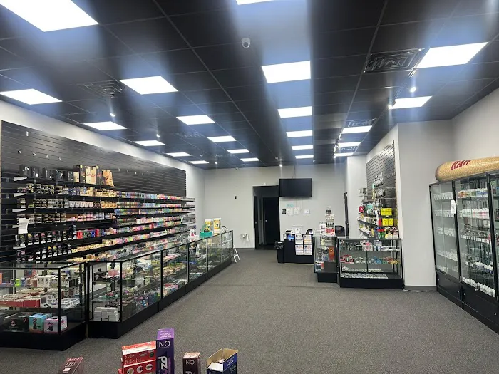 Mohegan smokeshop cigar & vape Picture 6