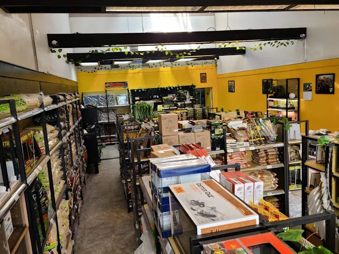 Spider Shoppe Exotic Pets & Supplies Picture 7