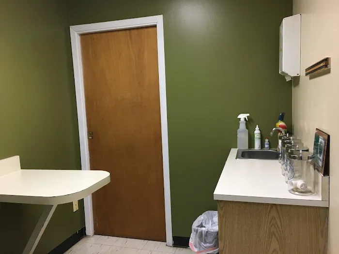 Dongan Hills Veterinary Practice Picture 6