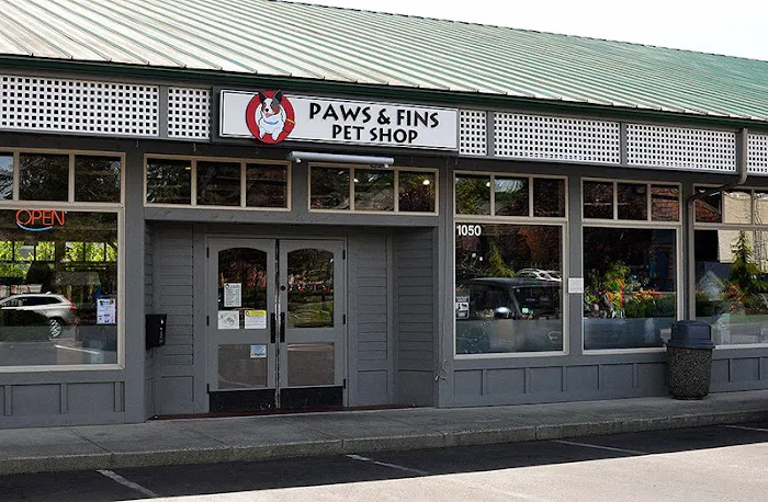 Paws & Fins Pet Shop Picture 6