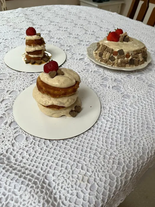 Miss Priss Pupcakes Picture 4