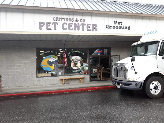 Critters & Co Pet Center& Rescue Picture 4