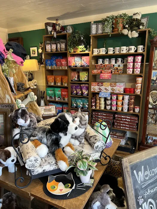 Mykens - A Pet Lovers Place Picture 4