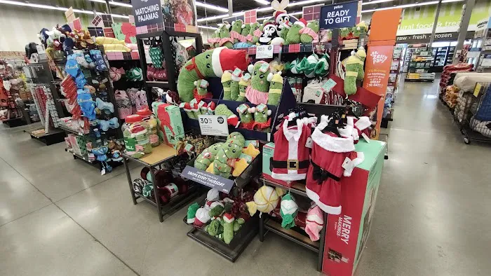 Petco Picture 4