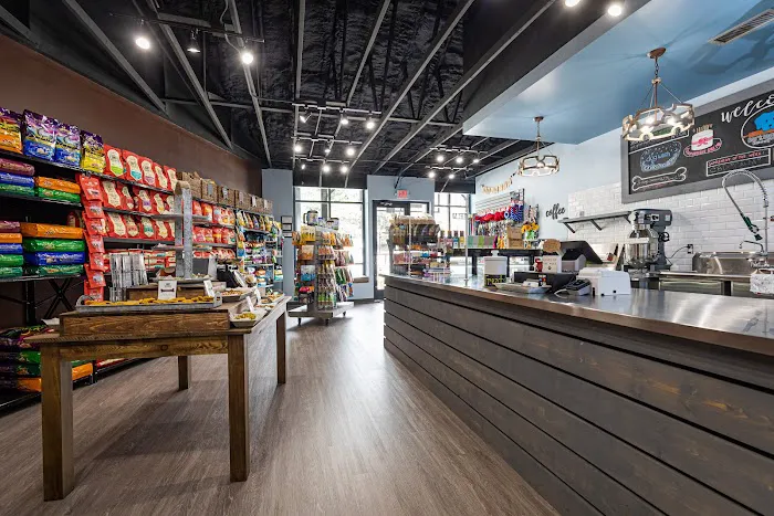 Barking Dog Bakery and Feed Picture 5
