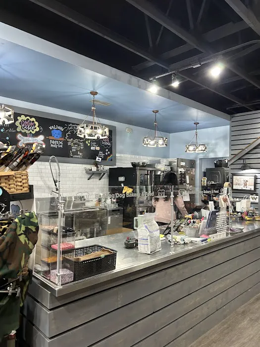 Barking Dog Bakery and Feed Picture 6