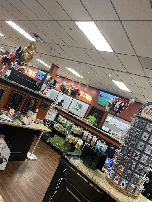 Petland Kennesaw Picture 1