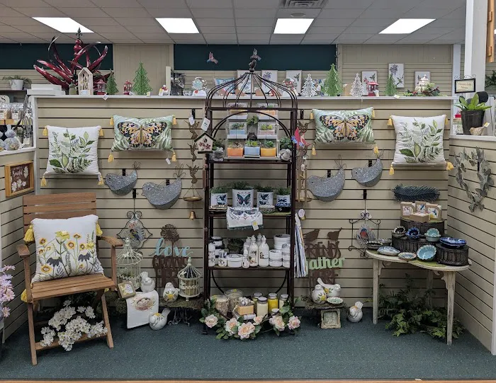 Bird Watcher Supply Company Picture 6