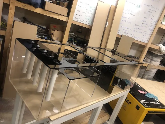 Big Fish Custom Acrylic Aquariums Picture 8
