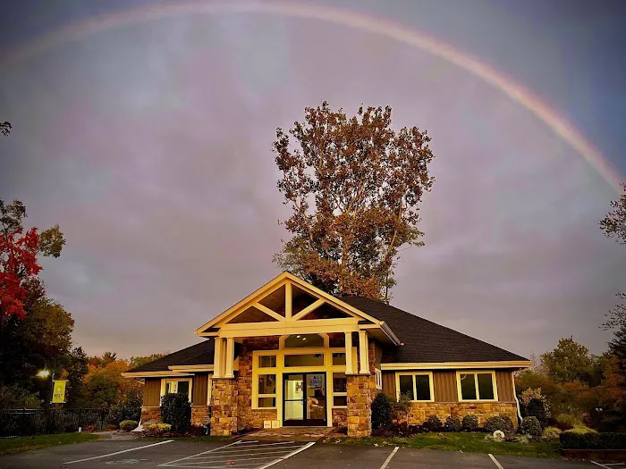 Palisades Veterinary Hospital Picture 9