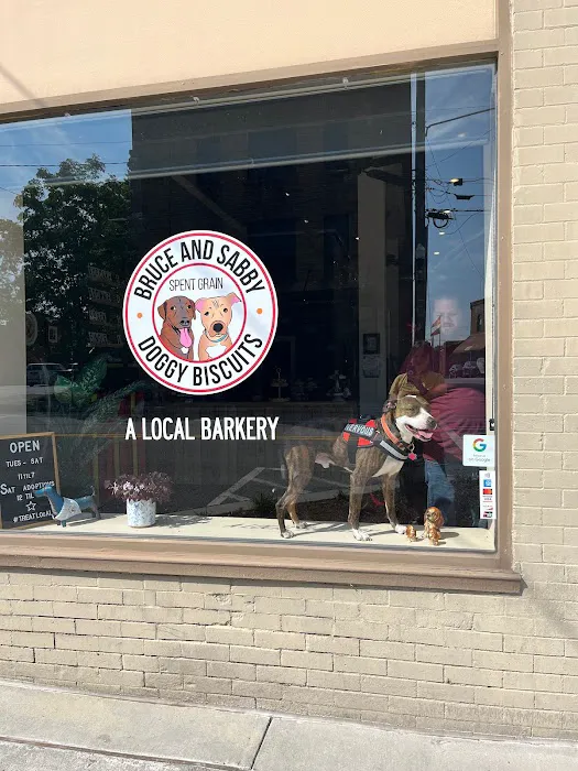 Bruce and Sabby A Local Barkery Picture 10