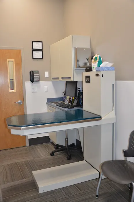 Pleasant Plains Animal Hospital South Picture 4