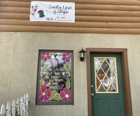Lucky Lyric Boutique