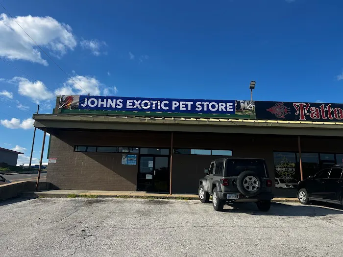 John’s Exotic Pet Store Picture 4