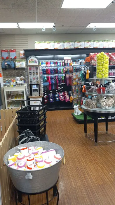 Petland Independence Picture 1