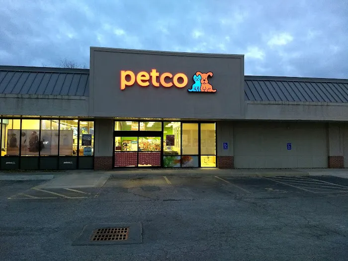 Petco Picture 3