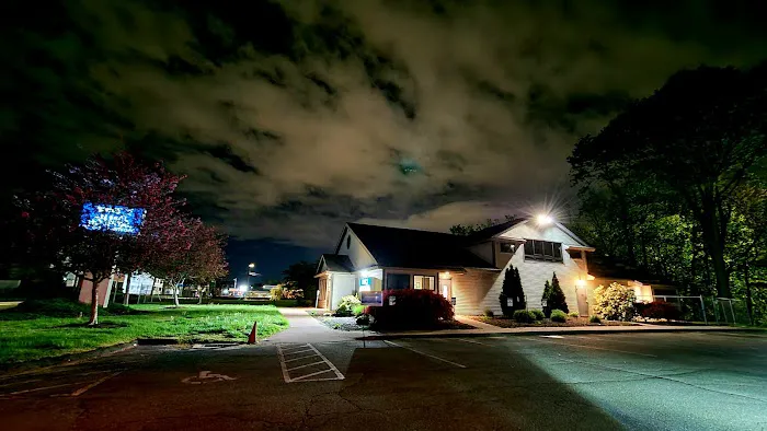 VCA Animal Hospital of East Hartford Picture 6