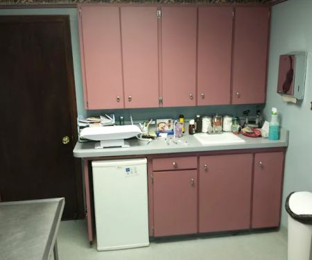 Elm Veterinary Clinic