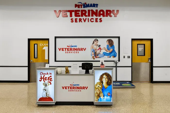 PetSmart Veterinary Services - Stamford Picture 5