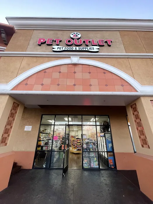 Jones Pet Outlet Picture 4