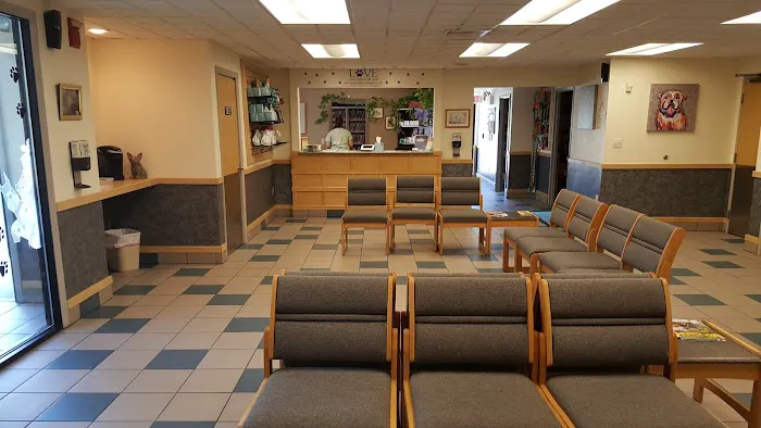 Tiogue Veterinary Clinic Picture 6