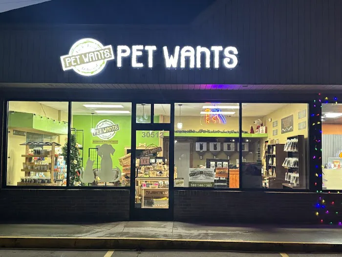 Pet Wants Chesterfield Picture 5