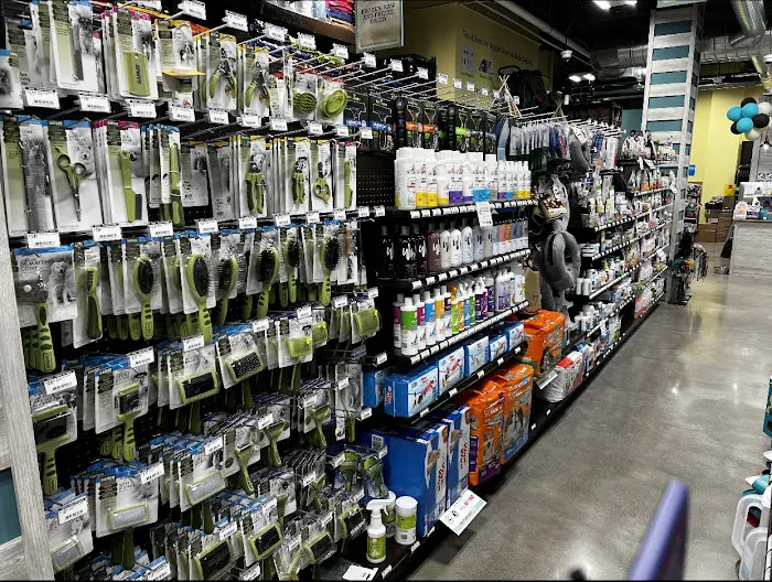 Premier Pet Supply Picture 8