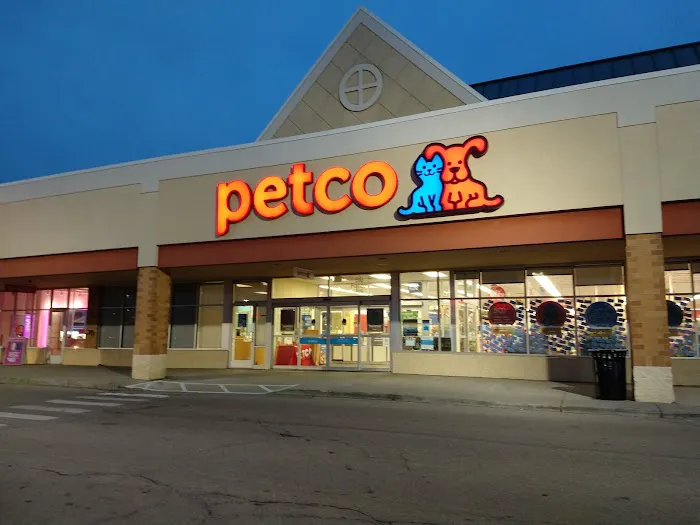 Petco Picture 5