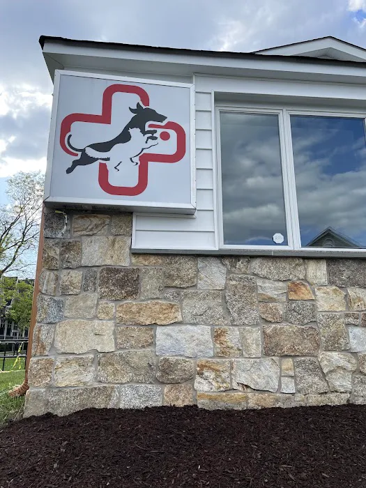 Lyons Veterinary Hospital Picture 10