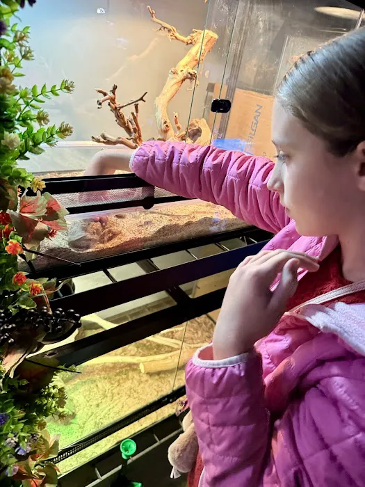 Cleveland's Aquatics Reptiles Exotics L.L.C. Picture 4