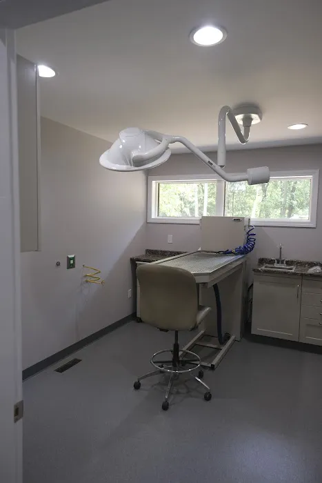 Peake Brook Veterinary Center Picture 1