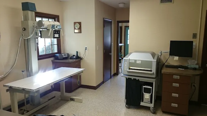 Farmington Animal Hospital Picture 2