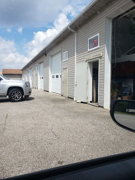 Aquatic Interiors Sea Cave Picture 2