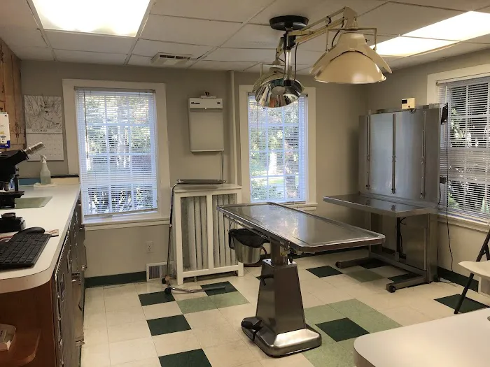 Roseland Animal Care Picture 2