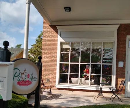 Ligonier Paws on Main