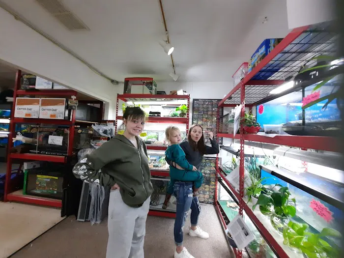 Gittler's Aquarium & Aviary Picture 3