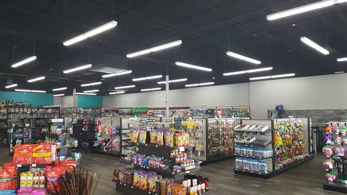 Pet Supermarket Picture 9