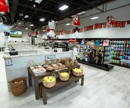 Petland Naples