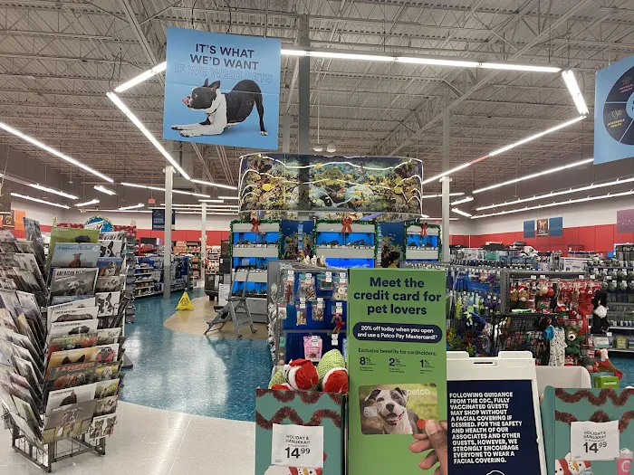 Petco Picture 3