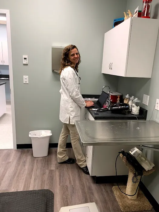 Uxbridge Animal Hospital Picture 8