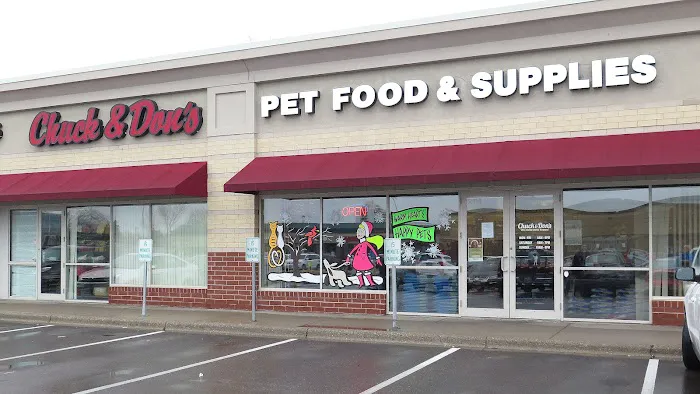 Chuck & Don's Pet Food & Supplies Picture 8